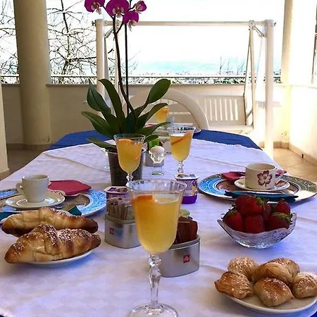 Bed & Breakfast Smeraldo 4*